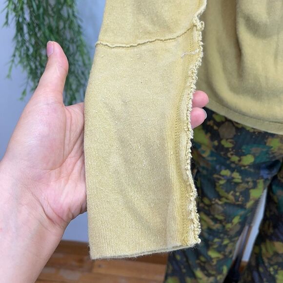 Free People L/S Mustard Top Collared V-Neck Cuffs - Picture 7 of 16